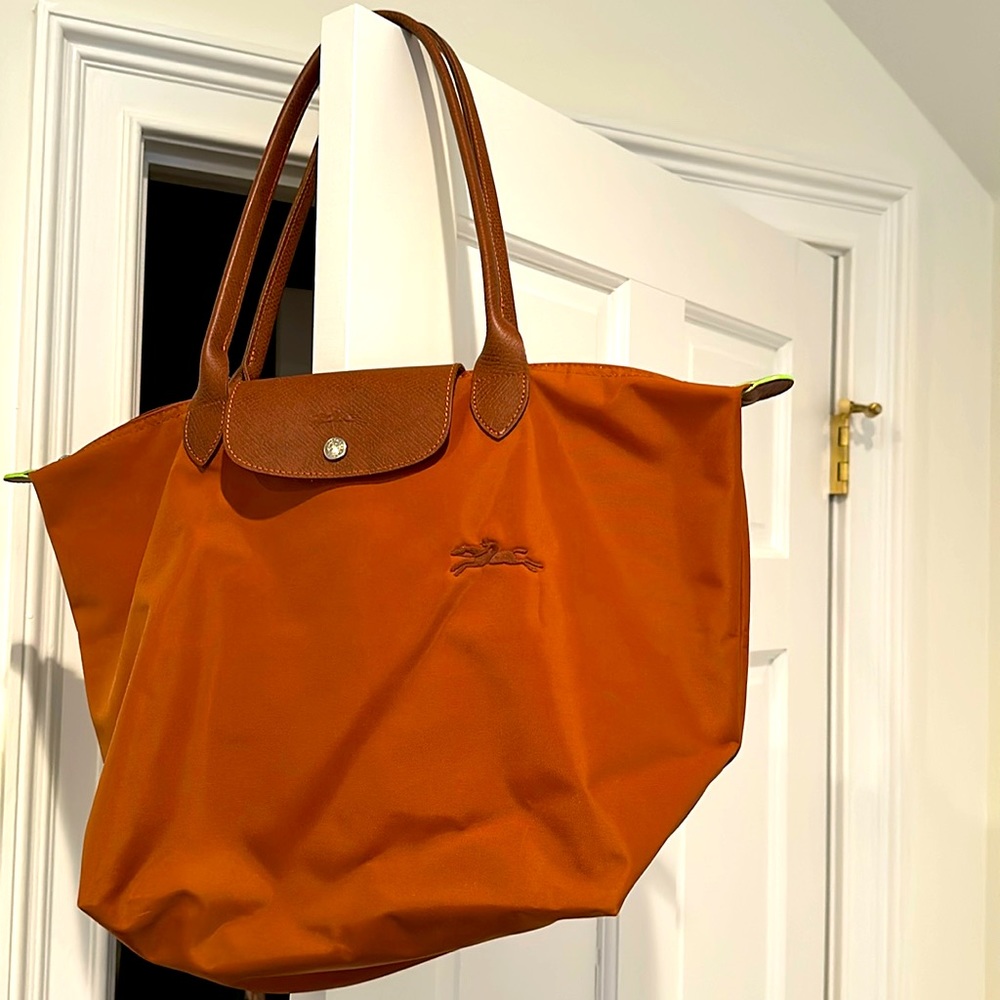 Longchamp foldable medium Le Pliage tote.